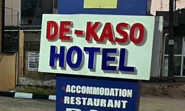 De-Kaso Hotel and Suites