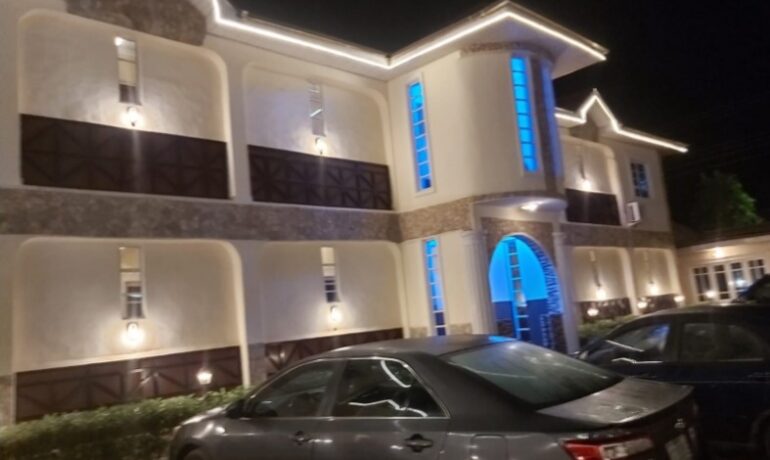 Dexambdra International Hotel
