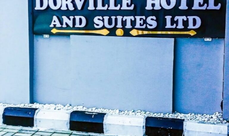 Dorville Hotel & Suites