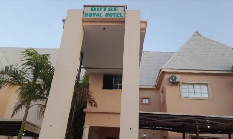 Dutse Royal Hotel