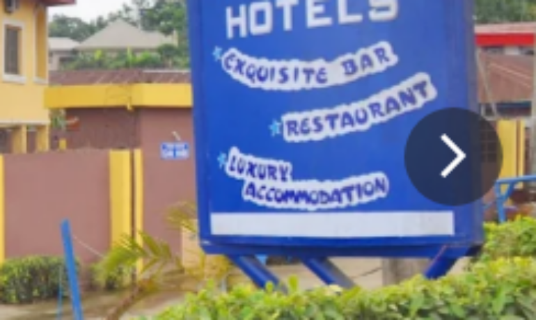 Esre Blues Hotel