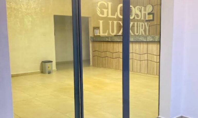 Glosh Luxury Hotel