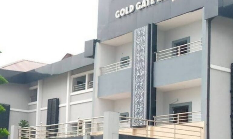 Gold Gate Hotel & Suites