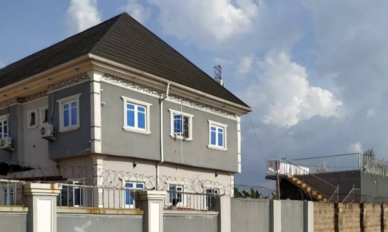Govic T Hotel and Suites