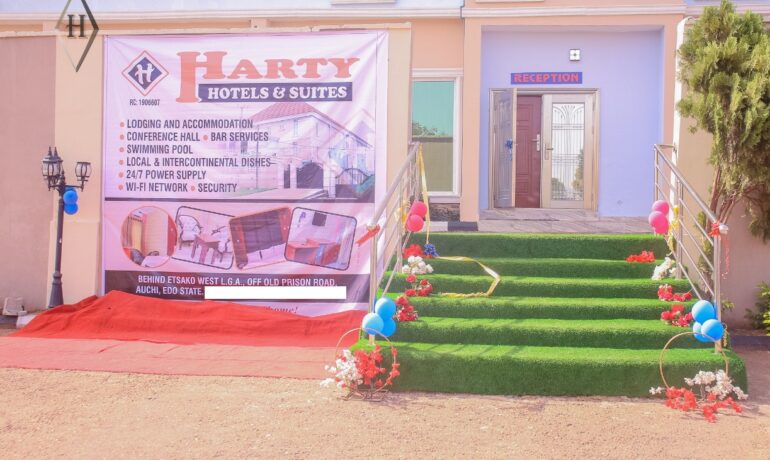 HARTY HOTEL & Suites