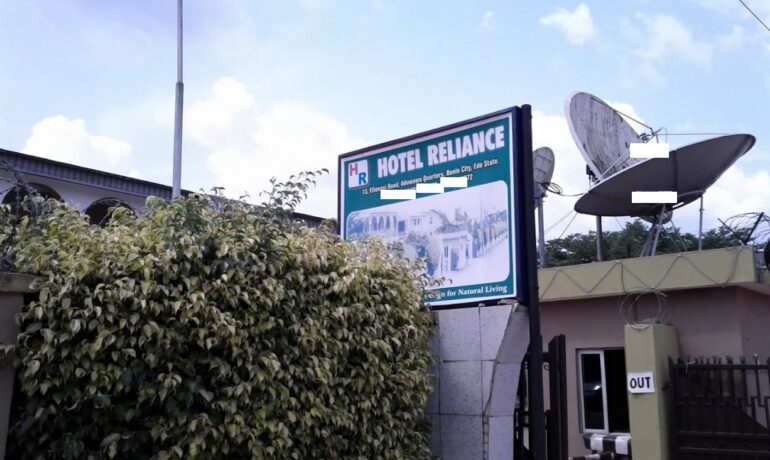 Hotel Reliance