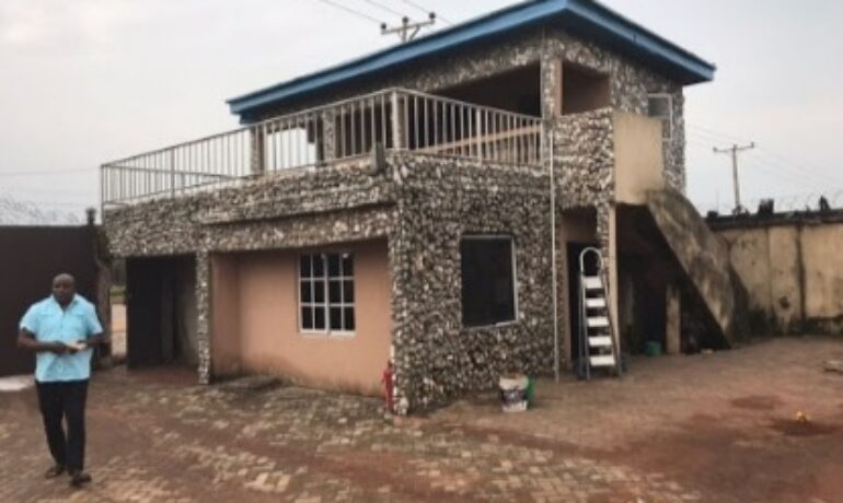 Juniuc Hotel