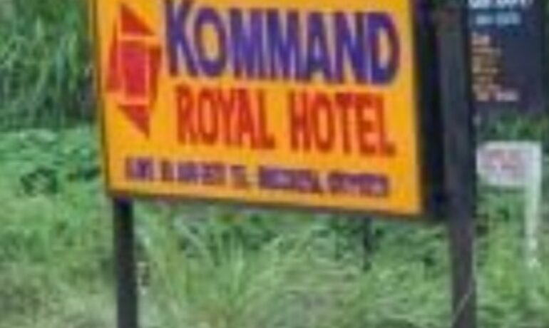 KOMMAND ROYAL HOTEL