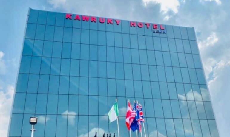 Kawruky Hotel Benin – Giwamu