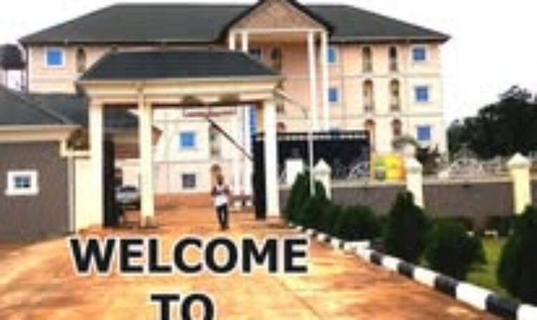 Laketown Hotel