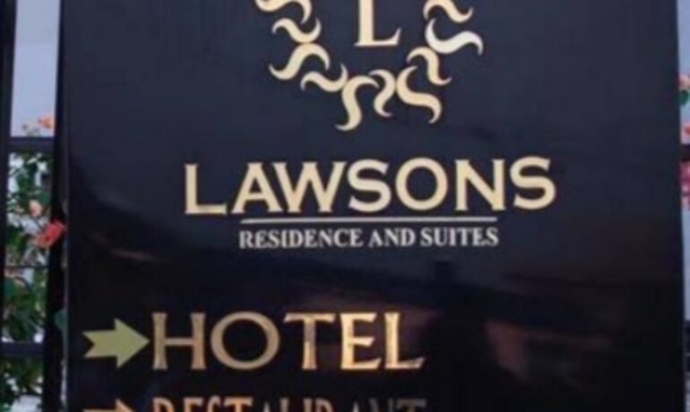 Lawsons Residence And Suites