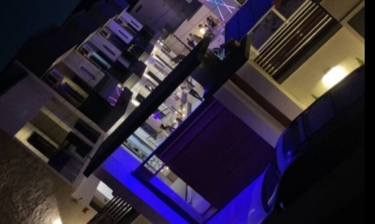 Light Ville Apartment And Suites