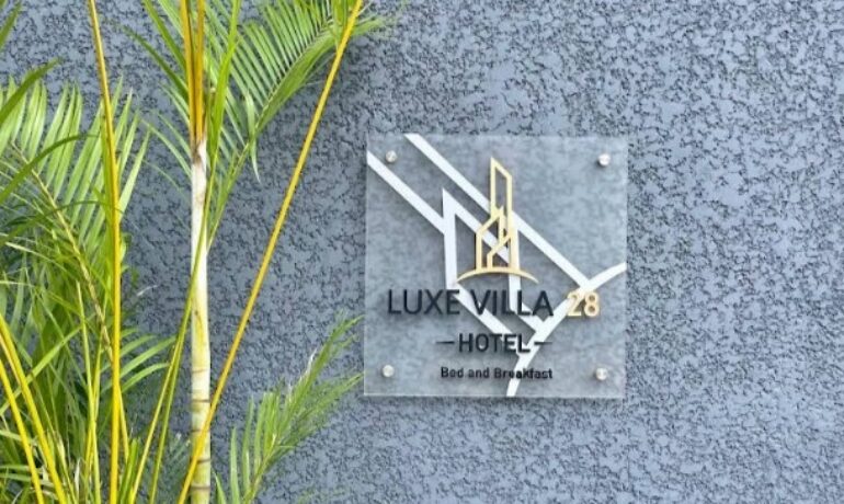 Luxe Villa 28