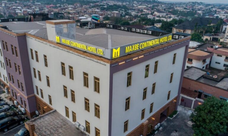 MAXBE Continental Hotel