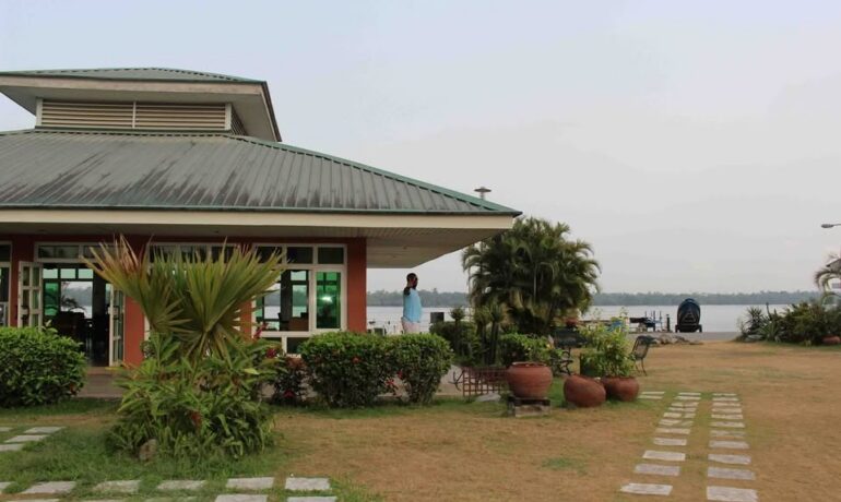 Marina Resort