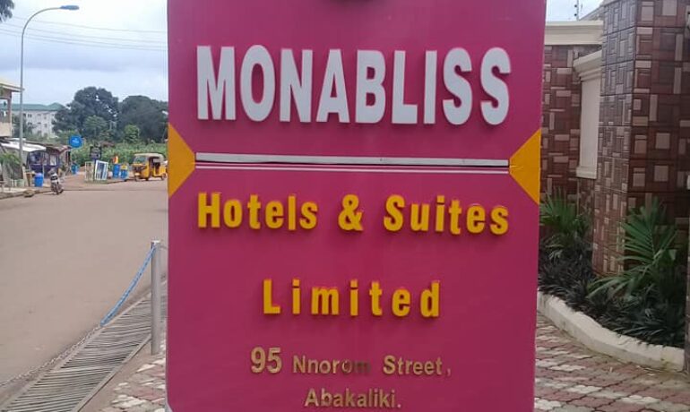 Monabliss Hotel and Suites