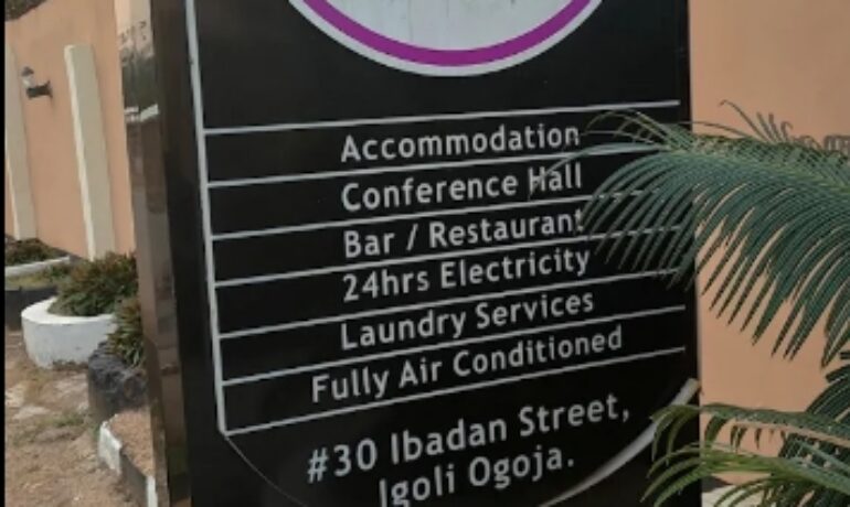Monique Hotel (Rizfort Hotels)