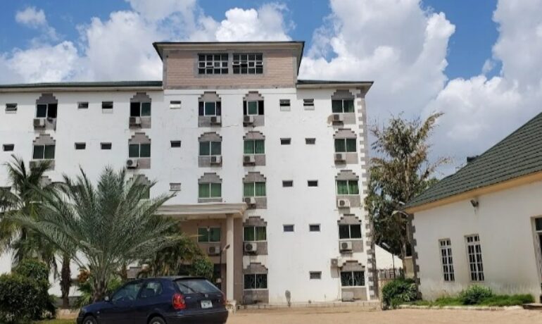 Nas Meridian Hotel