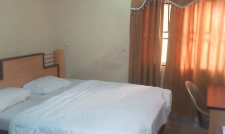 Nwanoyo Resort Ltd
