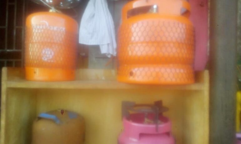 Owo’s Gas