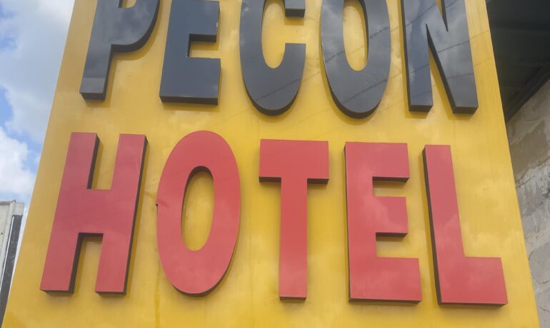 PECON HOTEL & Suites