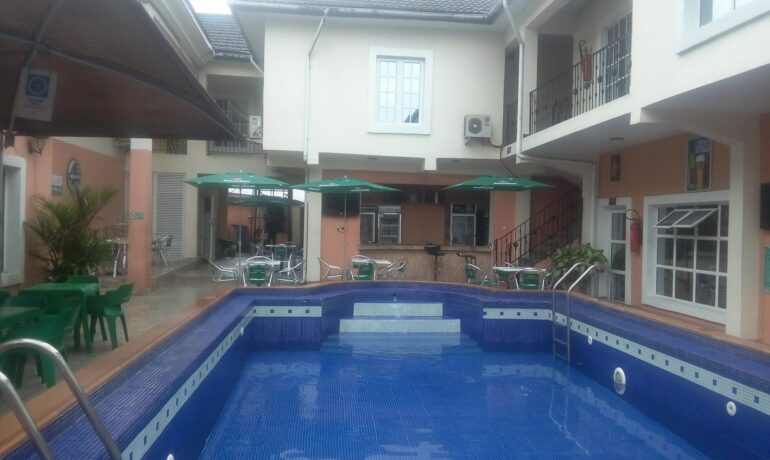 Petesville Hotels