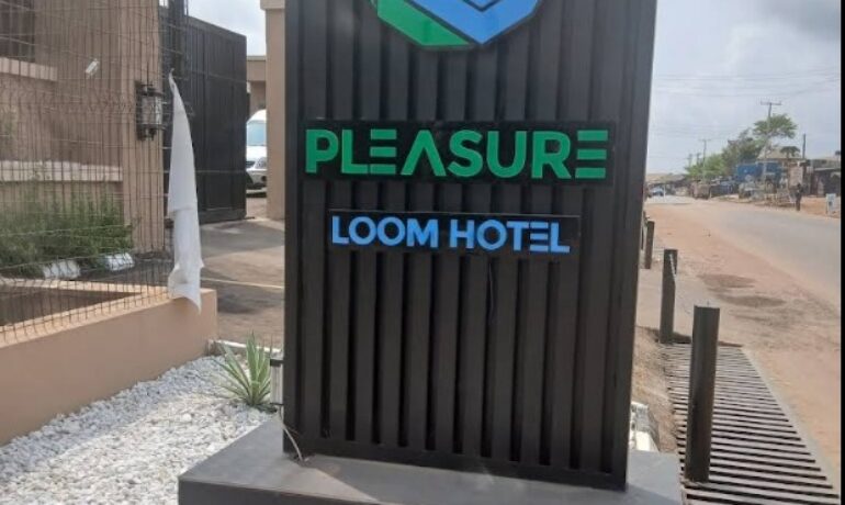 Pleasure Loom Hotel