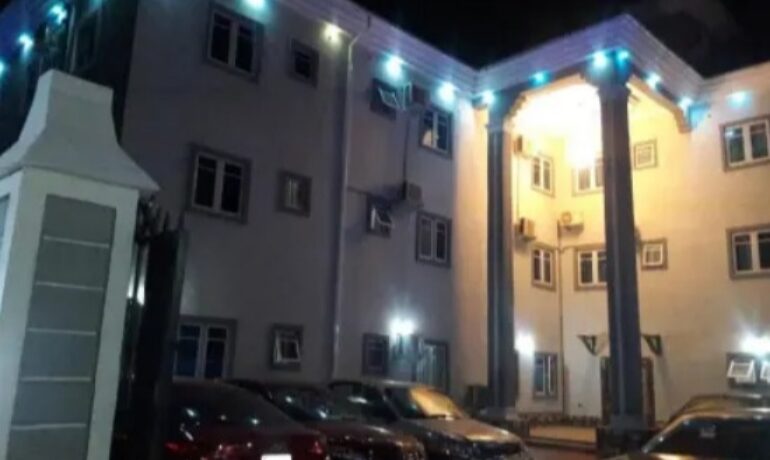 Princess Paradise Suites