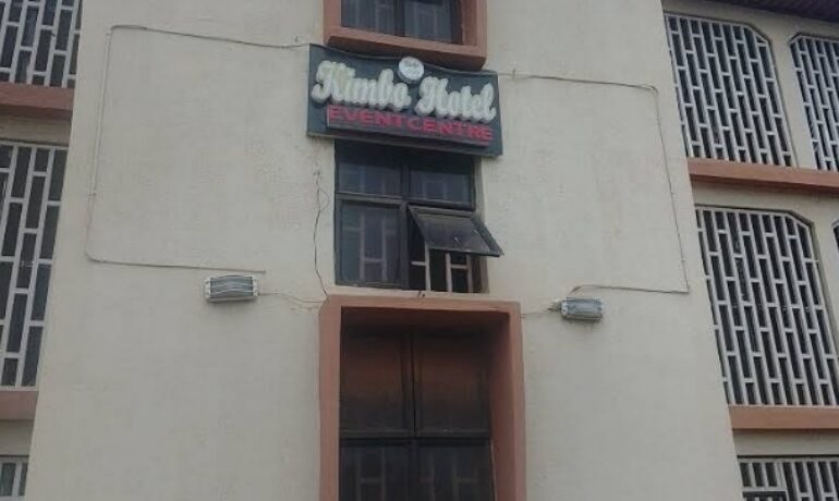 Redborne Hotel and Bar – Kimbo Hotel
