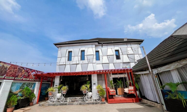 Rolly Great Hotel, Apartment and Suites