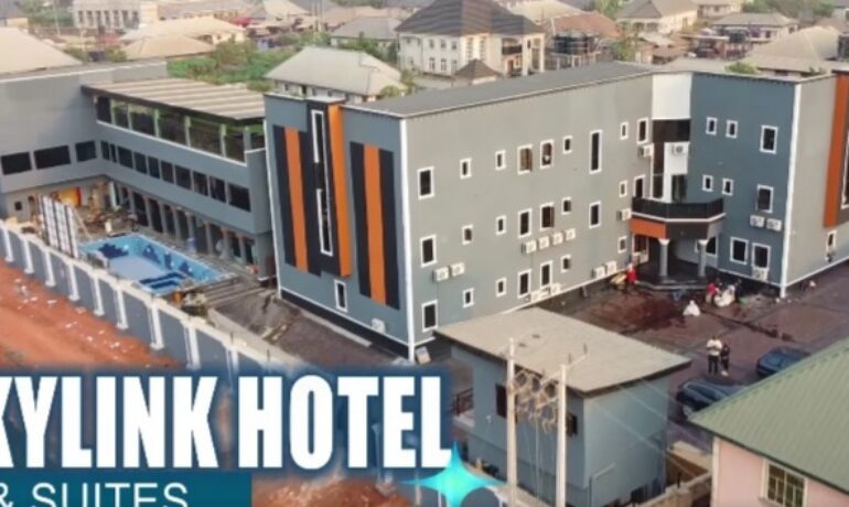 Skylink Hotel & Suites
