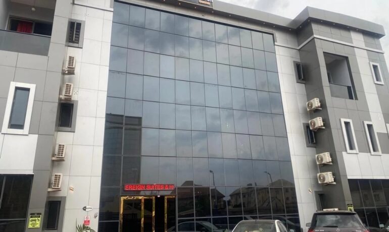 Sovereign Suite Hotel