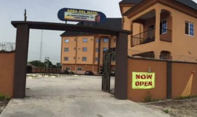 Star Gaze Royal Hotel & Suites – Agbasol Hotel