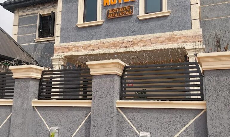 TONIA HOTEL AND SUITES SERVICES