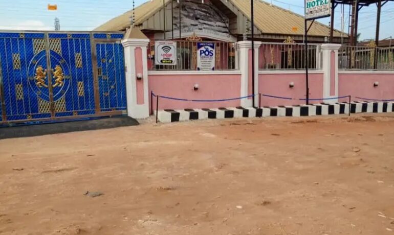 Uncle T Hotel