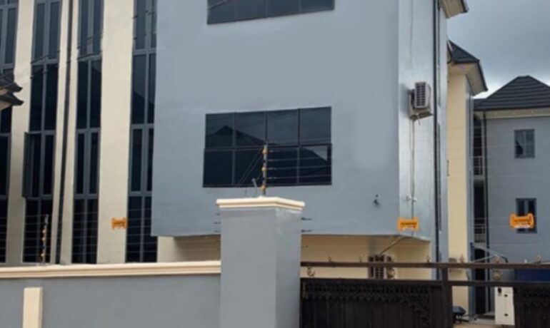 V-BASE GOLD HOTEL