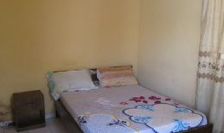 6-Point Arena Guest House