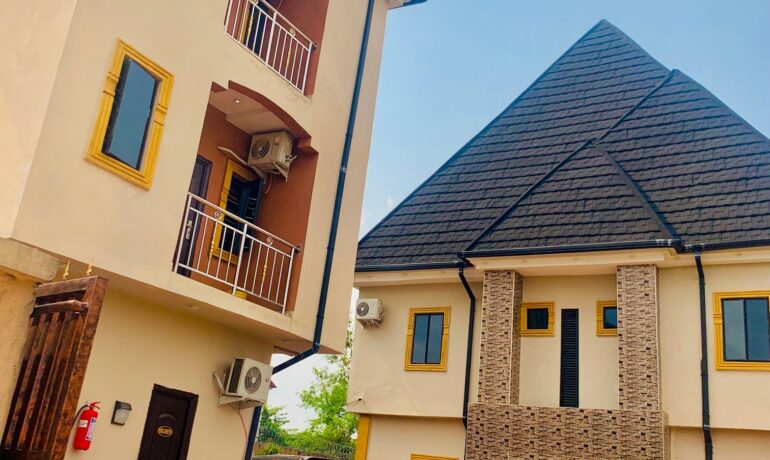6D’s Hotel and Suites
