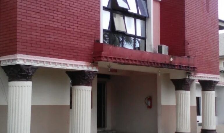 Candlewood Hotel And Suite