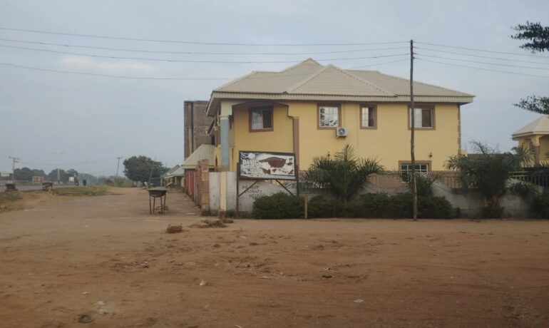 Davina Hotel & Suites