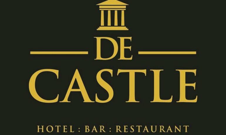 De Castle Resort