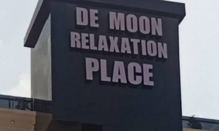 De Moon Relaxation Place