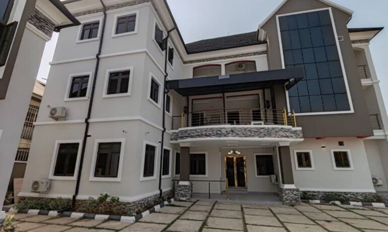 Earls Court Apartments and Executive Rooms