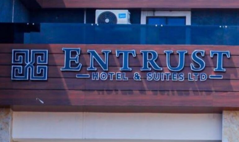 Entrust Hotel and Suites