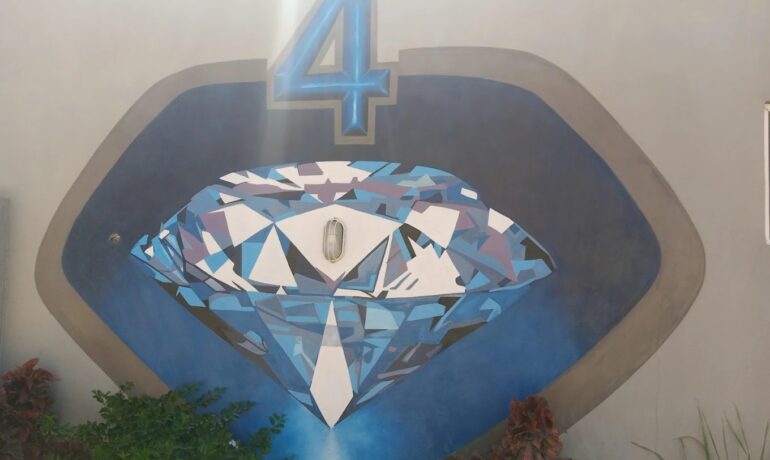 Four Diamonds Hotels and Suites