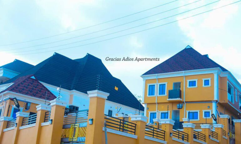 Gracias Adios Service Apartment