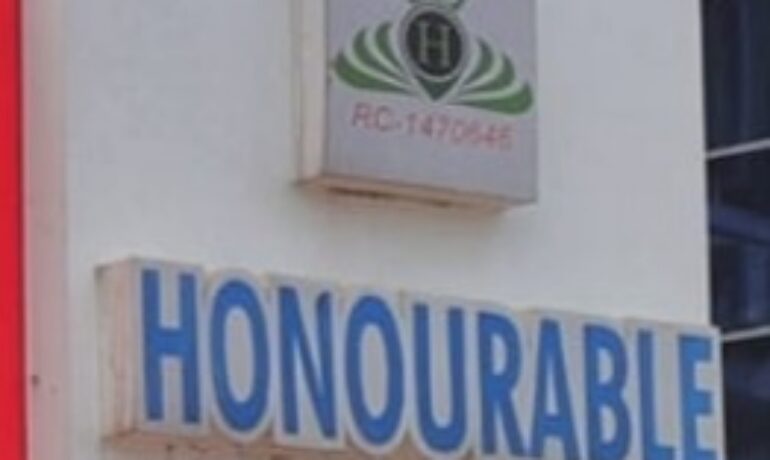 Honourable Hotel – Club Noble