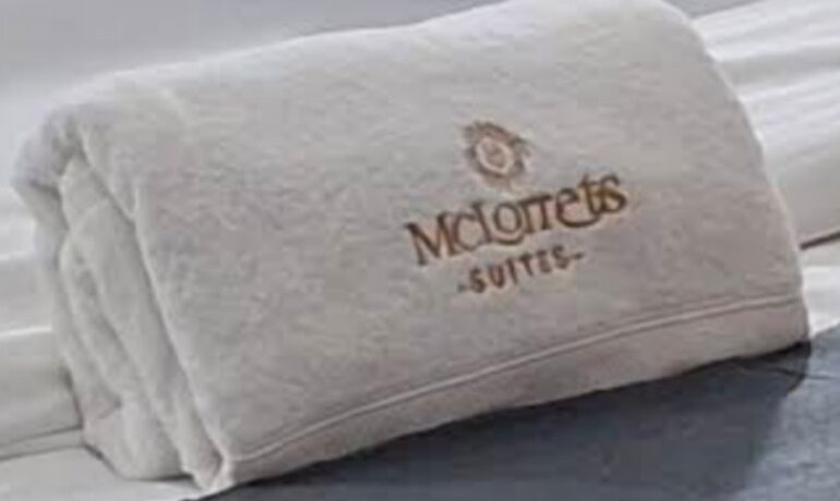 MCLorrets SUITES