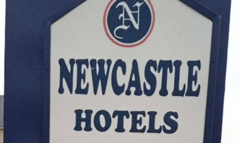 Newcastle Hotels – NEW CASTLE