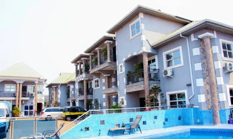 Palm Palace Luxury Apartments
